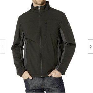 TUMI Stretch Softshell Jacket with Faux Fur Lining Black/Iron F97221 Size L